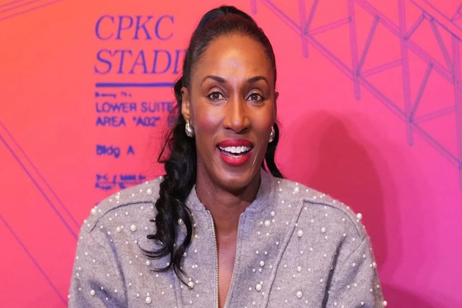 Lisa Leslie Husband