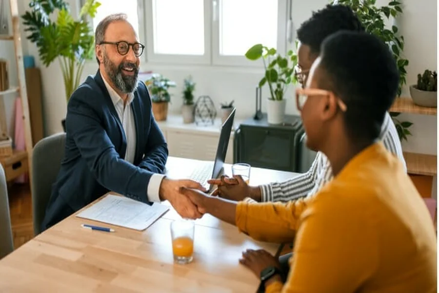 Jackson Hewitt Vs H Block