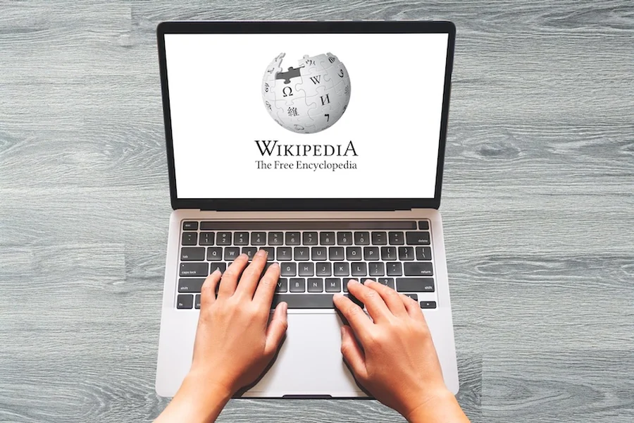 Wikipedia History: How the World’s Largest Encyclopedia Grew