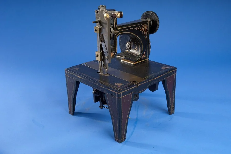 How Vintage Sewing Machines Shaped the Fashion World and Why They Still Matter