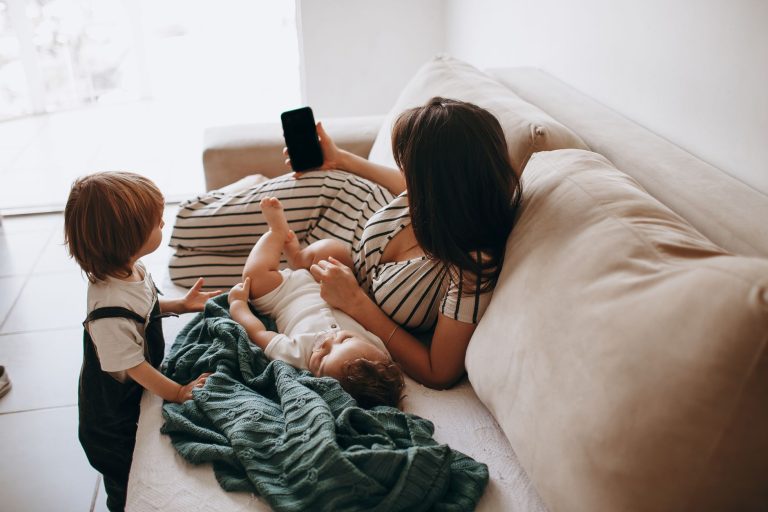 What Modern Parents Are Adding to Their At-Home Health Toolkit